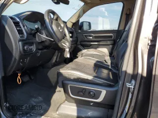 2019 Ram 1500 Laramie with VIN 1C6SRFDT3KN860915, listed as a Copart auction lot 85208584 with 118,902 mi miles and Salvage Title. Bid and sale history available at carsss.com. Image 7.