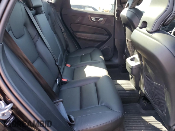 2025 Volvo XC60 Core z VIN YV4M12RJ2S1108717, wystawiony jako Copart lot #49829915 z przebiegiem 1 756 mil mil oraz Szkoda całkowita • Salvage title. Historia ofert i sprzedaży dostępna na DreamBid. Obrazek 11.