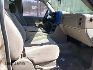 2005 Chevrolet Suburban LT z VIN 1GNEC16Z45J225720, wystawiony jako IAAI lot #41896970 z przebiegiem 347 315 mil mil oraz . Historia ofert i sprzedaży dostępna na DreamBid. Obrazek 5.