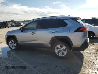 2021 Toyota RAV4 XLE with VIN 2T3W1RFV6MC152866, listed as a Copart auction lot 67205784 with 0 mi miles and Salvage Title. Bid and sale history available at carsss.com. Image 2.