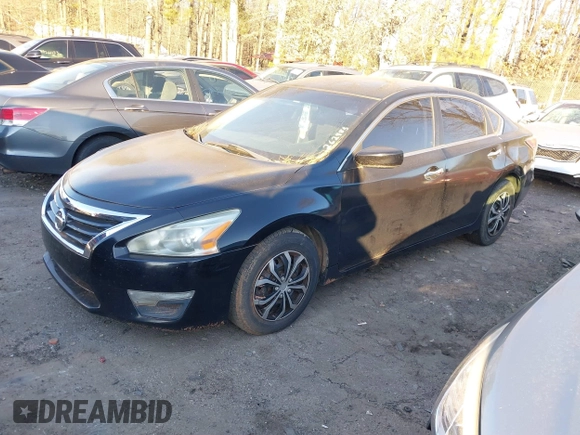 2014 Nissan Altima S with VIN 1N4AL3AP3EC262485, listed as a IAAI auction lot 41290756 with 216,627 mi miles and . Bid and sale history available at carsss.com. Image 2.