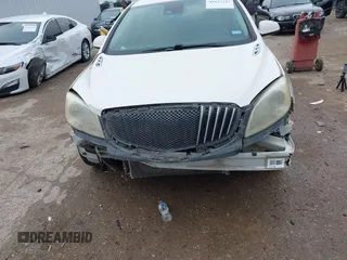 2014 Buick Verano Convenience Group with VIN 1G4PR5SK2E4182506, listed as a IAAI auction lot 41957247 with 250,122 mi miles. Bid and sale history available at carsss.com. Image 6.