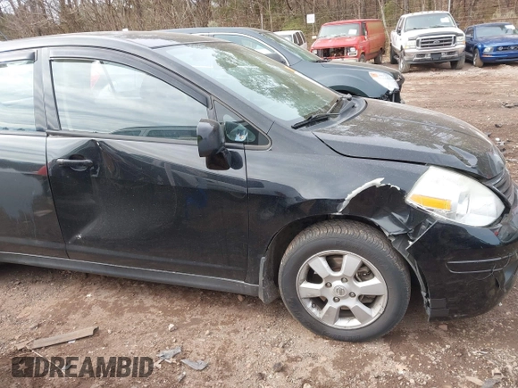 2011 Nissan Versa 1.8 S with VIN 3N1BC1AP5BL444050, listed as a IAAI auction lot 41396987 with 198,463 mi miles. Bid and sale history available at carsss.com. Image 6.
