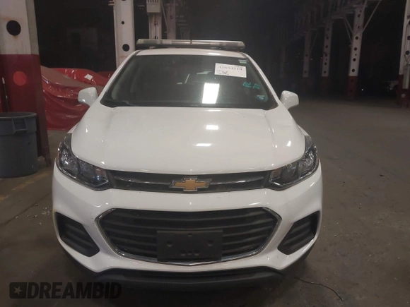 2020 Chevrolet Trax LS with VIN 3GNCJNSB4LL288688, listed as a IAAI auction lot 42634219 with 25,634 mi miles and . Bid and sale history available at DreamBid. Image 12.