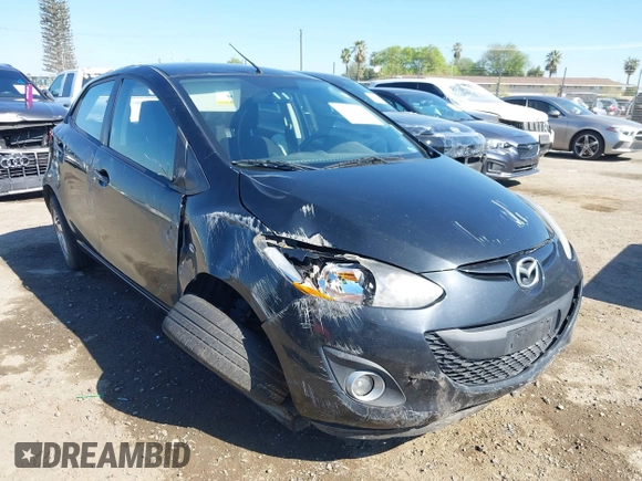 2014 Mazda 2 Touring with VIN JM1DE1LY0E0175771, listed as a IAAI auction lot 41866966 with 90,774 mi miles. Bid and sale history available at carsss.com. Image 1.