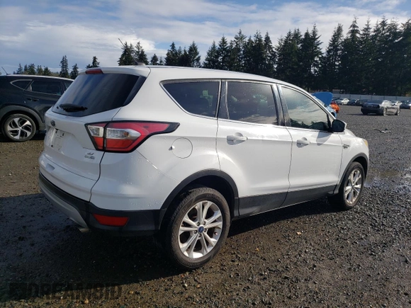 2017 Ford Escape SE with VIN 1FMCU9GD8HUE49196, listed as a Copart auction lot 52053435 with 148,517 mi miles and Clean Title. Bid and sale history available at DreamBid. Image 3.
