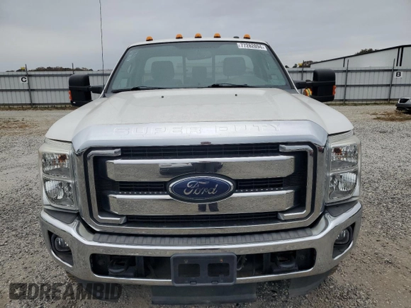 2015 Ford F-350 XL with VIN 1FTRF3B65FEB67720, listed as a Copart auction lot 77282894 with 97,275 mi miles and Clean title. Bid and sale history available at DreamBid. Image 5.