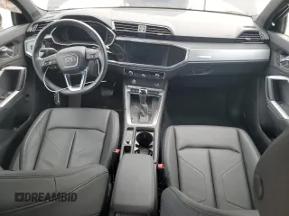2019 Audi Q3 Premium Plus with VIN WA1BECF31K1082406, listed as a Copart auction lot 58633173 with 7,619 mi miles. Bid and sale history available at carsss.com. Image 8.