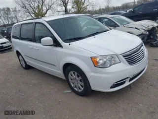 2014 Chrysler Town & Country Touring with VIN 2C4RC1BG6ER442664, listed as a IAAI auction lot 41936430 with 185,386 mi miles. Bid and sale history available at carsss.com. Image 1.