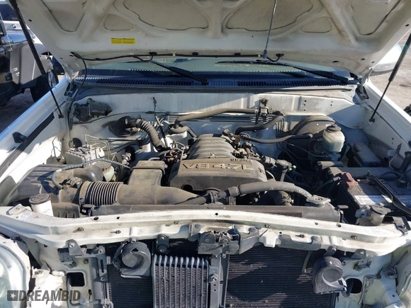 2005 Toyota Tundra SR5 with VIN 5TBET341X5S469398, listed as a IAAI auction lot 41944602 with 207,738 mi miles. Bid and sale history available at carsss.com. Image 10.