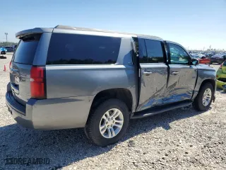 2019 Chevrolet Suburban LT with VIN 1GNSKHKC7KR384860, listed as a Copart auction lot 46435565 with 38,938 mi miles and Salvage Title. Bid and sale history available at carsss.com. Image 3.