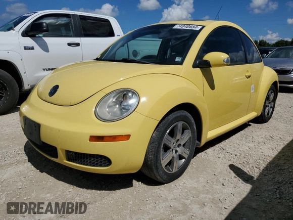 2006 Volkswagen Beetle z VIN 3VWRR31C86M411804, wystawiony jako Copart lot #74040884 z przebiegiem 181 954 mil mil oraz Szkoda całkowita • Salvage title. Historia ofert i sprzedaży dostępna na DreamBid. Obrazek 1.