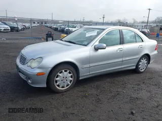 2005 Mercedes-Benz C 240 with VIN WDBRF81J85F682852, listed as a IAAI auction lot 41928945 with 106,981 mi miles and . Bid and sale history available at DreamBid. Image 2.