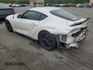 2020 Toyota Supra 3.0 with VIN WZ1DB4C03LW022950, listed as a Copart auction lot 57889245 with 39,081 mi miles and Salvage title. Bid and sale history available at DreamBid. Image 2.