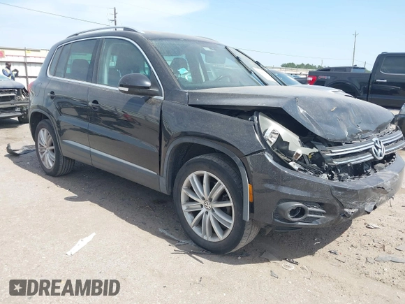 2012 Volkswagen Tiguan SE with VIN WVGAV7AX6CW521960, listed as a IAAI auction lot 42249355 with 118,496 mi miles and . Bid and sale history available at DreamBid. Image 1.