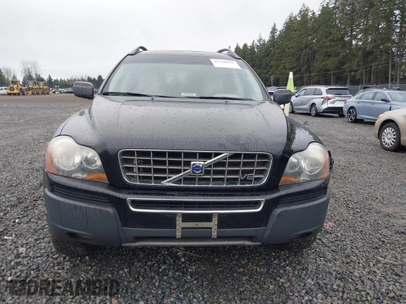 2006 Volvo XC90 4.4L V8 with VIN YV4CZ852661294452, listed as a IAAI auction lot 41720039 with 182,645 mi miles. Bid and sale history available at carsss.com. Image 12.