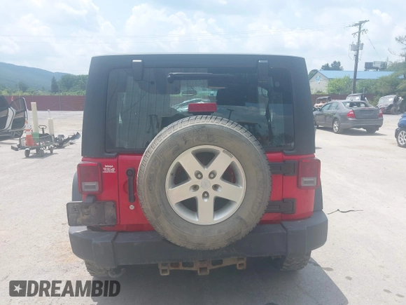2015 Jeep Wrangler Unlimited Sport RHD with VIN 1C4BJWKG4FL679572, listed as a IAAI auction lot 42568920 with 183,907 mi miles and . Bid and sale history available at DreamBid. Image 16.