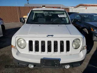 2011 Jeep Patriot Sport z VIN 1J4NT1GB1BD216200, wystawiony jako Copart lot #88791135 z przebiegiem Nie podano mil oraz Czysty tytuł • Clean title. Historia ofert i sprzedaży dostępna na DreamBid. Obrazek 5.