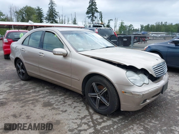 2004 Mercedes-Benz C 240 с VIN WDBRF81J14F513304, выставлен на аукционе IAAI как лот 42309645 с пробегом 119 649 миль миль и . История ставок и продаж доступна на DreamBid. Изображение 1.