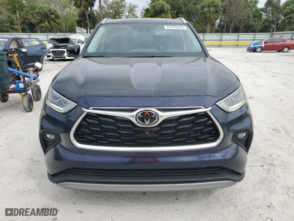 2022 Toyota Highlander Platinum with VIN 5TDFZRBH9NS185368, listed as a Copart auction lot 47475525 with 19,291 mi miles and Salvage Title. Bid and sale history available at carsss.com. Image 5.