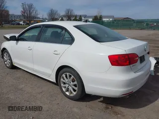 2013 Volkswagen Jetta Sedan SE with VIN 3VWDP7AJ5DM279328, listed as a IAAI auction lot 41902614 with 173,246 mi miles. Bid and sale history available at carsss.com. Image 3.