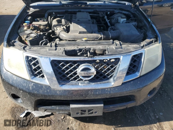 2010 Nissan Pathfinder SE z VIN 5N1AR1NB2AC612657, wystawiony jako Copart lot #43523775 z przebiegiem 229 709 mil mil oraz Czysty tytuł • Clean title. Historia ofert i sprzedaży dostępna na DreamBid. Obrazek 12.