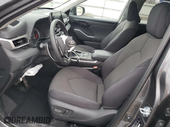 2021 Toyota Highlander L with VIN 5TDCZRBH3MS069679, listed as a Copart auction lot 44747705 with 12,060 mi miles and Salvage title. Bid and sale history available at DreamBid. Image 7.