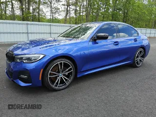 2021 BMW 3 Series 330i xDrive z VIN 3MW5R7J02M8C00695, wystawiony jako Copart lot #52340135 z przebiegiem 31 811 mil mil oraz Czysty tytuł • Clean title. Historia ofert i sprzedaży dostępna na DreamBid. Obrazek 1.