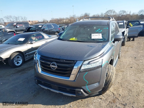 2022 Nissan Pathfinder Platinum with VIN 5N1DR3DK8NC227555, listed as a IAAI auction lot 41704799 with 112,458 mi miles. Bid and sale history available at carsss.com. Image 6.