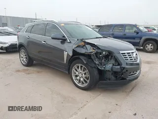 2013 Cadillac SRX Performance Collection with VIN 3GYFNDE38DS568561, listed as a IAAI auction lot 41701063 with 139,191 mi miles. Bid and sale history available at carsss.com. Image 1.