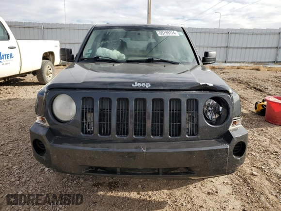2008 Jeep Patriot Sport with VIN 1J8FF28W18D710437, listed as a Copart auction lot 45663715 with 220,999 mi miles and Salvage title. Bid and sale history available at DreamBid. Image 5.
