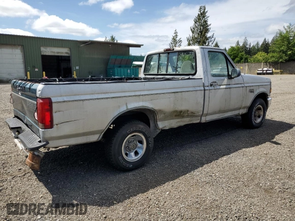 1996 Ford F-150 z VIN 1FTEF15Y1TLB97448, wystawiony jako Copart lot #58521885 z przebiegiem 111 405 mil mil oraz Czysty tytuł • Clean title. Historia ofert i sprzedaży dostępna na DreamBid. Obrazek 3.
