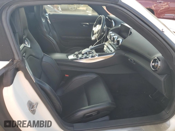 2018 Mercedes-Benz AMG GT AMG GT z VIN WDDYK7HA5JA018630, wystawiony jako Copart lot #67738304 z przebiegiem Nie podano mil oraz Czysty tytuł • Clean title. Historia ofert i sprzedaży dostępna na DreamBid. Obrazek 10.