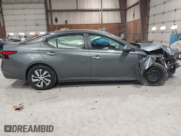 2019 Nissan Altima S with VIN 1N4BL4BV3KC254910, listed as a IAAI auction lot 41956446 with 71,798 mi miles and . Bid and sale history available at carsss.com. Image 13.