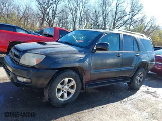 2005 Toyota 4Runner SR5 with VIN JTEBU14R258052004, listed as a IAAI auction lot 40916196 with 189,185 mi miles. Bid and sale history available at carsss.com. Image 14.
