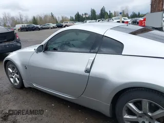 2004 Nissan 350Z Touring with VIN JN1AZ34E64T061197, listed as a IAAI auction lot 41917013 with 70,121 mi miles. Bid and sale history available at carsss.com. Image 14.