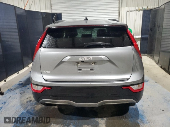 2024 Kia Niro Wind with VIN KNDCR3L13R5086736, listed as a Copart auction lot 53686475 with 40,009 mi miles and Clean Title. Bid and sale history available at DreamBid. Image 6.