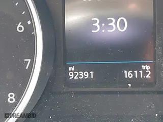 2018 Volkswagen Tiguan SEL with VIN 3VV3B7AX7JM219565, listed as a IAAI auction lot 41906582 with 92,391 mi miles. Bid and sale history available at carsss.com. Image 15.