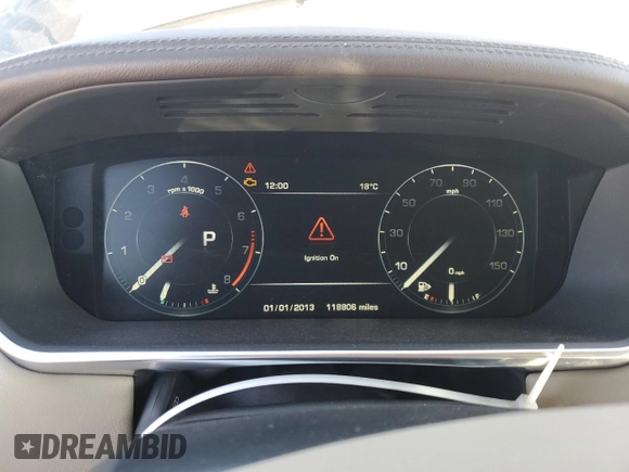 2014 Land Rover Range Rover with VIN SALGR2WF7EA136695, listed as a Copart auction lot 79282484 with 118,806 mi miles and Clean Title. Bid and sale history available at DreamBid. Image 9.