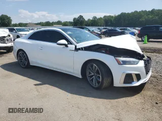 2023 Audi A5 S line Premium Plus z VIN WAUTAAF57PA023392, wystawiony jako Copart lot #61999744 z przebiegiem 3 918 mil mil oraz Szkoda całkowita • Salvage title. Historia ofert i sprzedaży dostępna na DreamBid. Obrazek 4.