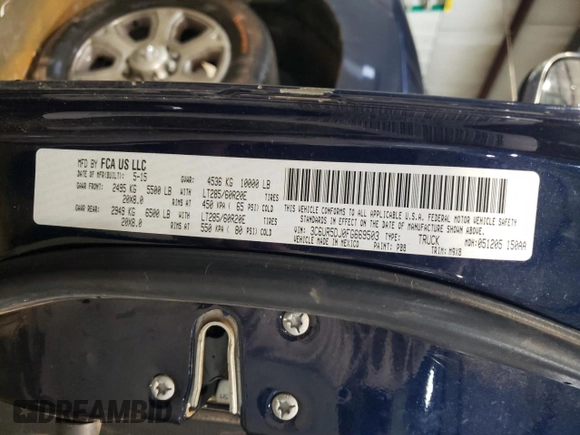 2015 Ram 2500 Big Horn with VIN 3C6UR5DJ0FG669503, listed as a Copart auction lot 44803265 with 133,787 mi miles and Salvage title. Bid and sale history available at DreamBid. Image 14.