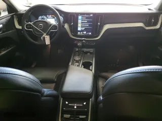 2021 Volvo XC60 Inscription with VIN YV4102RL7M1860861, listed as a Copart auction lot 43259385 with 40,047 mi miles and Salvage Title. Bid and sale history available at carsss.com. Image 8.