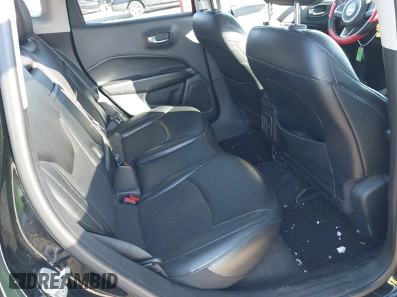 2019 Jeep Compass Latitude with VIN 3C4NJDBB1KT661261, listed as a IAAI auction lot 41883403 with 207,304 mi miles and . Bid and sale history available at DreamBid. Image 8.
