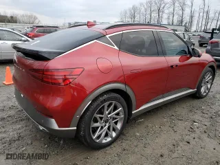 2024 Genesis GV60 Advanced with VIN KMUKCDSC8RU020398, listed as a Copart auction lot 82647954 with 1,762 mi miles and Salvage Title. Bid and sale history available at carsss.com. Image 3.