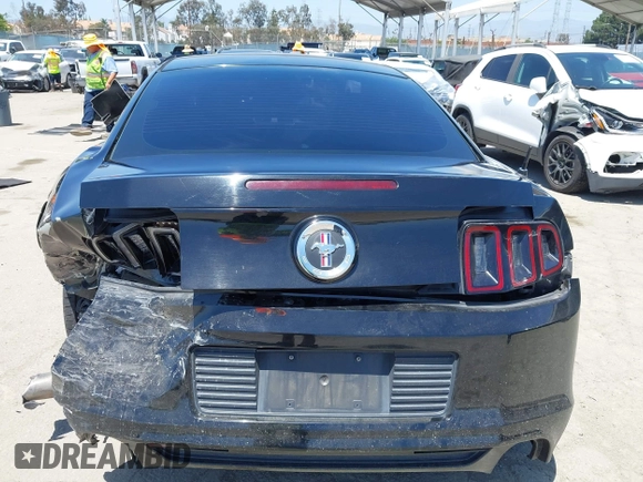 2014 Ford Mustang V6 with VIN 1ZVBP8AM7E5327555, listed as a IAAI auction lot 42316601 with 100,495 mi miles and . Bid and sale history available at DreamBid. Image 16.