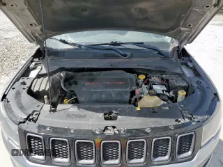 2020 Jeep Compass Trailhawk z VIN 3C4NJDDB6LT202919, wystawiony jako Copart lot #66373195 z przebiegiem 122 039 mil mil oraz Czysty tytuł • Clean title. Historia ofert i sprzedaży dostępna na DreamBid. Obrazek 11.