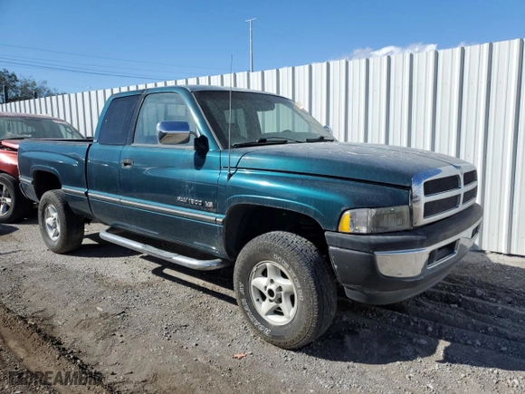 1997 Dodge Ram 1500 with VIN 1B7HF13Y5VJ559277, listed as a Copart auction lot 42841425 with 183,229 mi miles and Non Repairable. Bid and sale history available at carsss.com. Image 4.