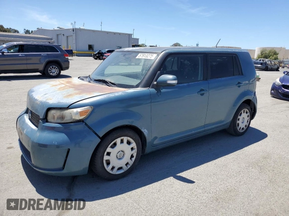 2008 Scion xB z VIN JTLKE50EX81009592, wystawiony jako Copart lot #57913275 z przebiegiem 130 000 mil mil oraz Szkody całkowita. Historia ofert i sprzedaży dostępna na DreamBid. Obrazek 1.