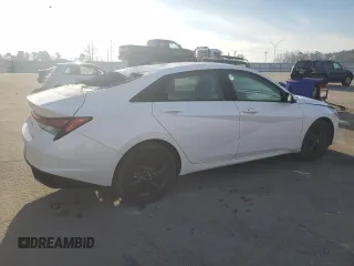 2023 Hyundai Elantra SEL z VIN 5NPLM4AGXPH095443, wystawiony jako Copart lot #46587995 z przebiegiem 38 824 mil mil oraz Szkoda całkowita • Salvage title. Historia ofert i sprzedaży dostępna na DreamBid. Obrazek 3.
