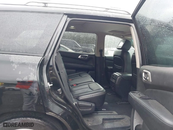2014 Nissan Pathfinder Platinum with VIN 5N1AR2MN6EC724322, listed as a IAAI auction lot 41895212 with 168,231 mi miles. Bid and sale history available at carsss.com. Image 8.